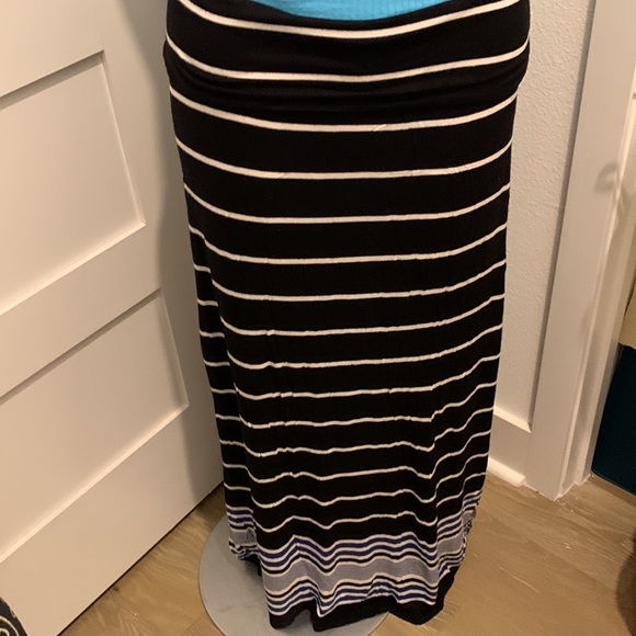 MAX STUDIO Maxi Skirt - Picture 5 of 14
